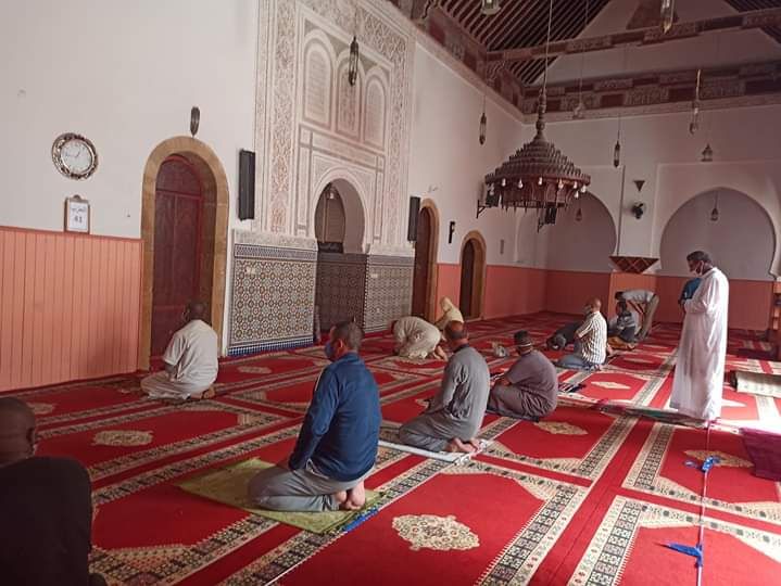 وفاة أئمة المساجد “تقطع” المعاش الشهري عن أراملهم ومطالب للوزارة بالتدخل